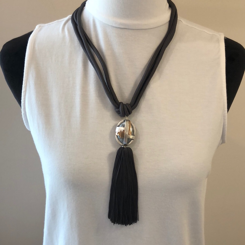 Chico’s NWT tassel necklace